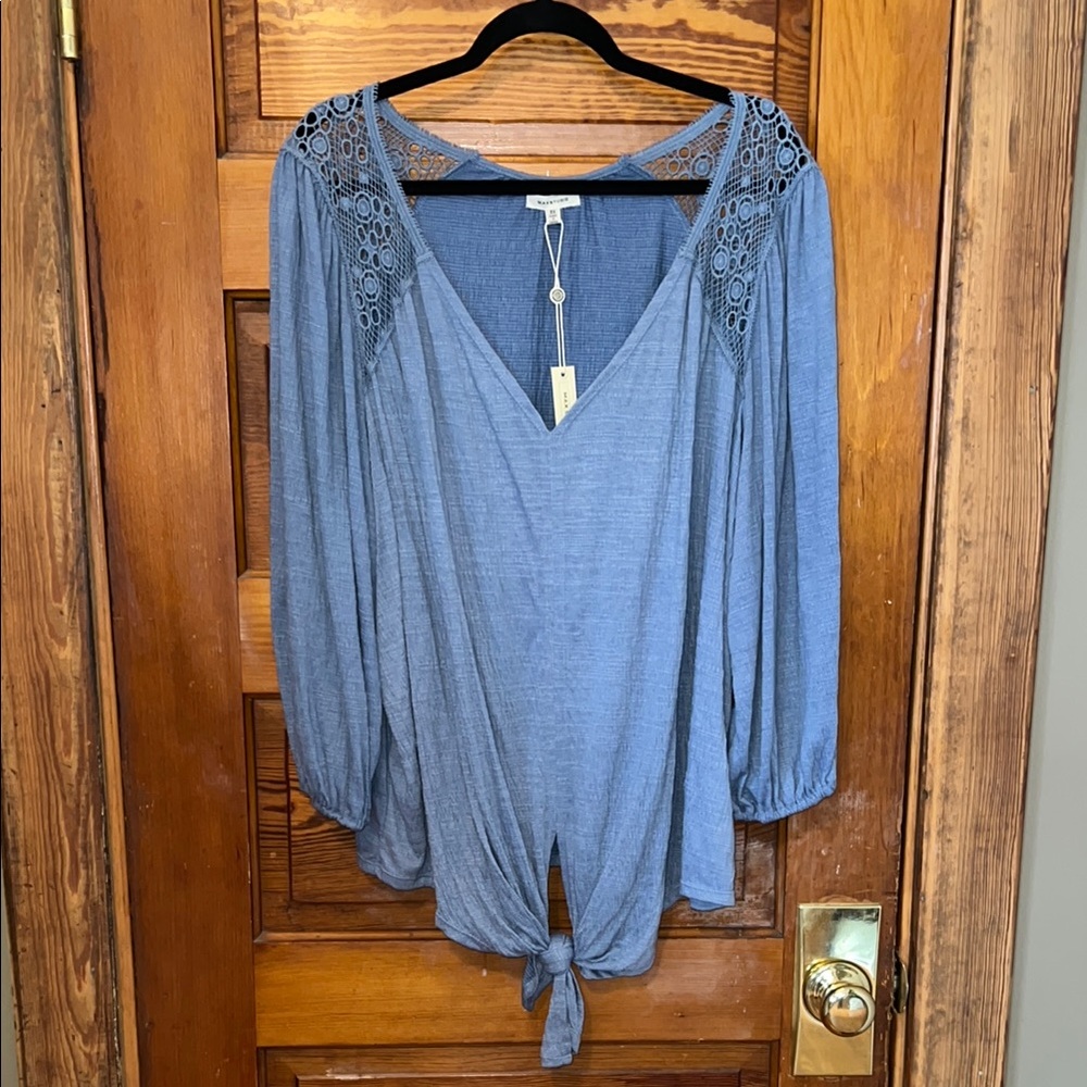 Max Studio Top Size 3X NWT Wide Sleeves Blue
